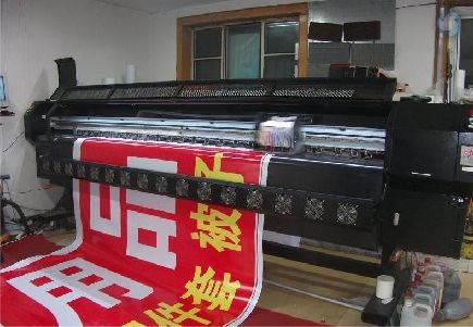定南喷绘广告分辨率是多少？